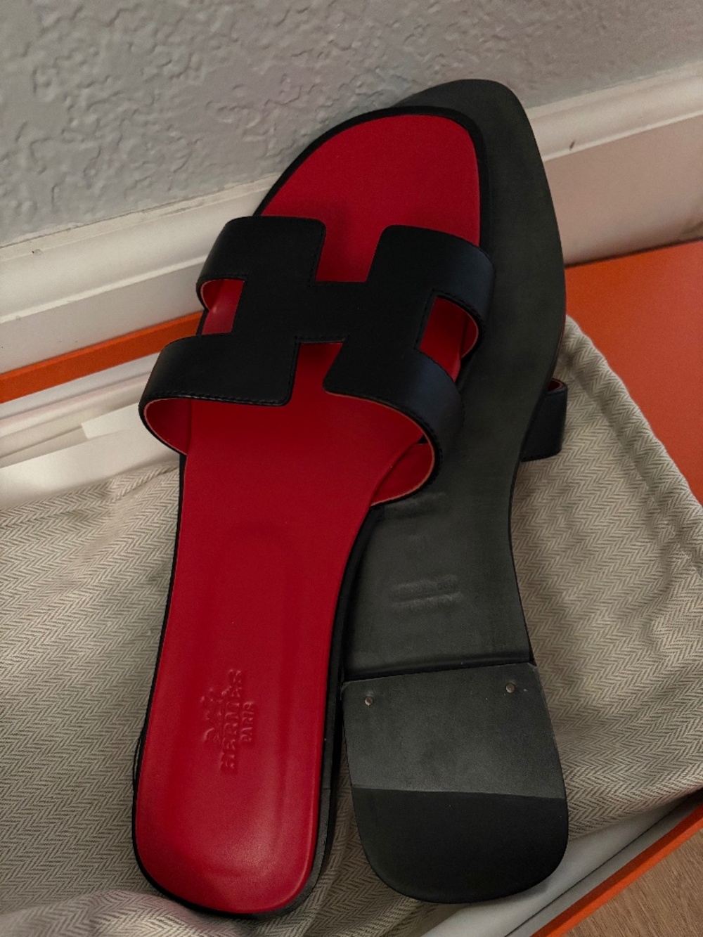 Oran Sandal